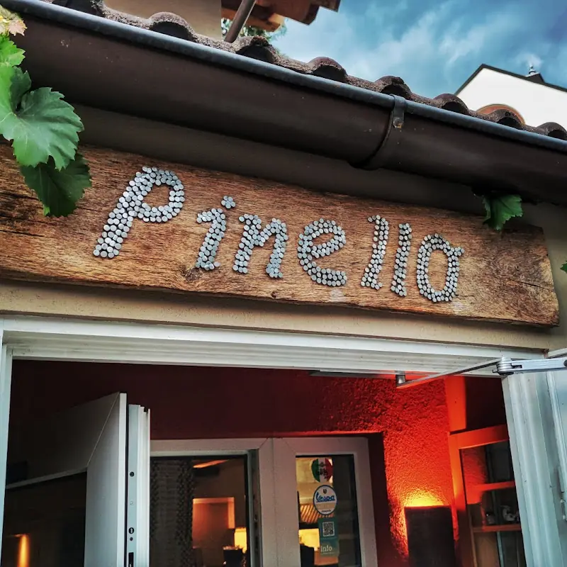 Pinello Restaurant