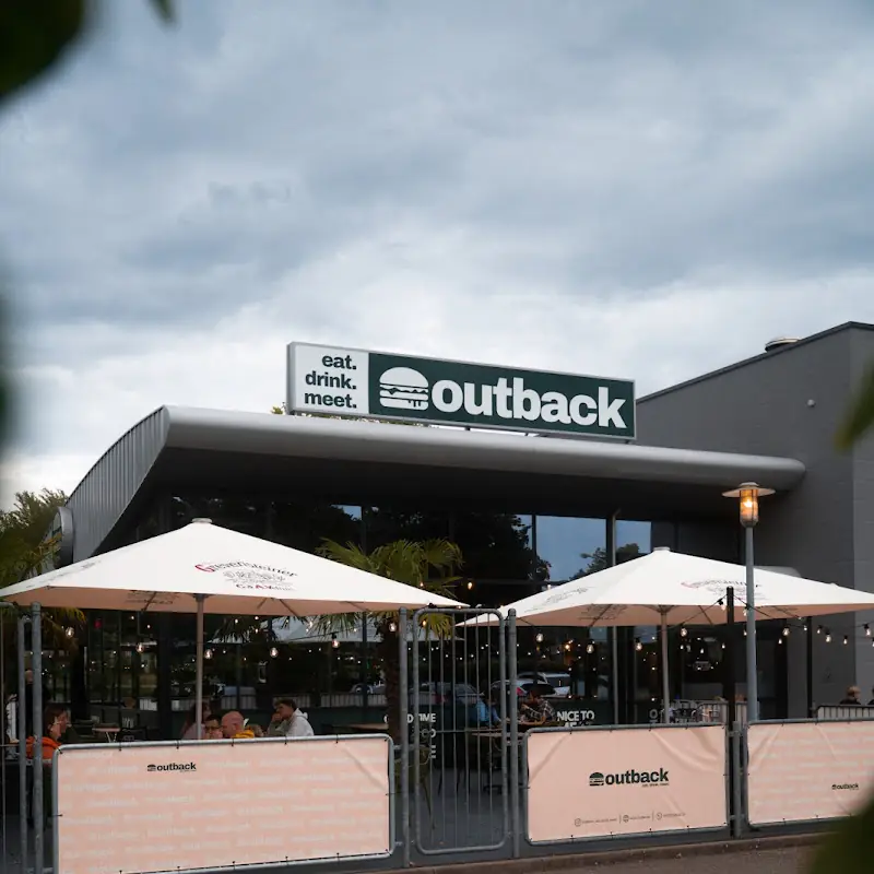 Outback | eat. drink. meet.