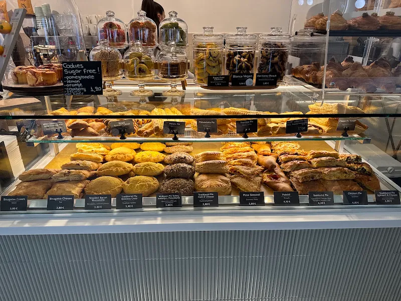ATHENA - cafe bakery deli -