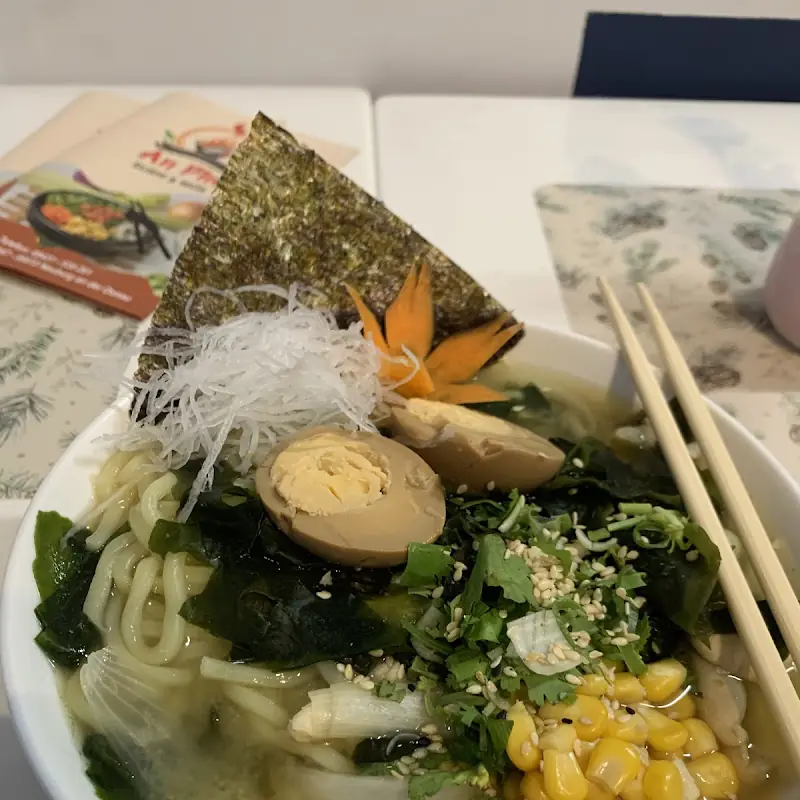 An Pho Sushi & Wok