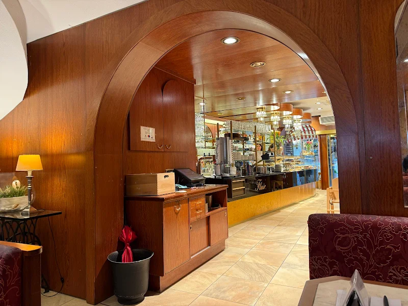 Café Flair