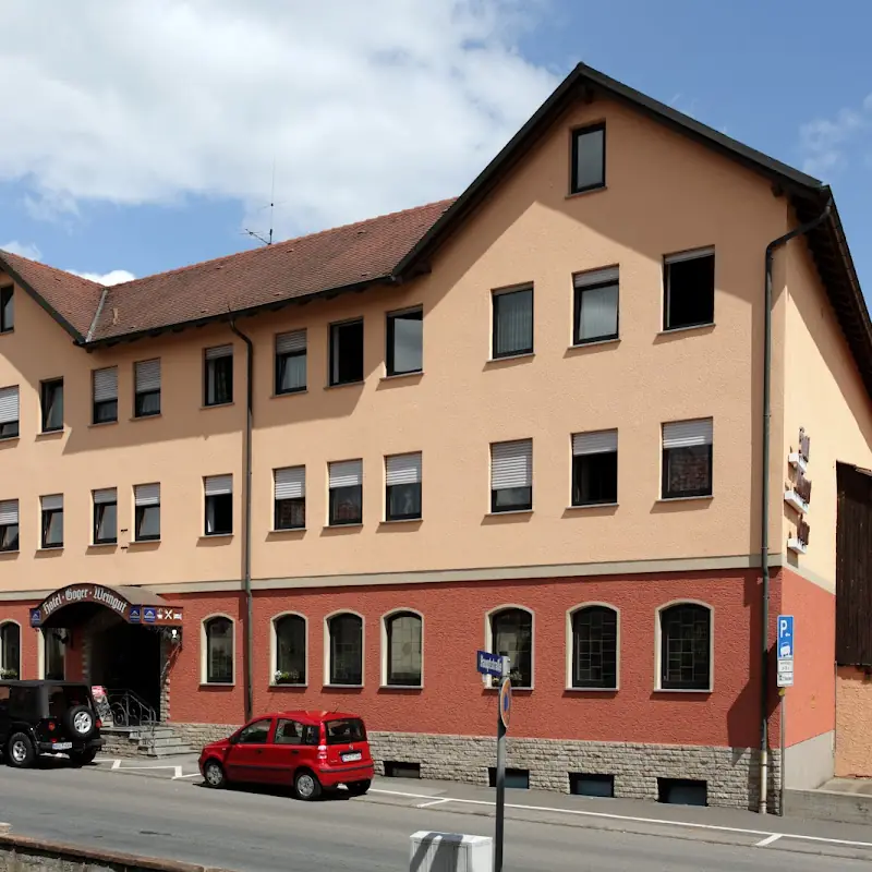 Weingut & Hotel GOGER mit Restaurant