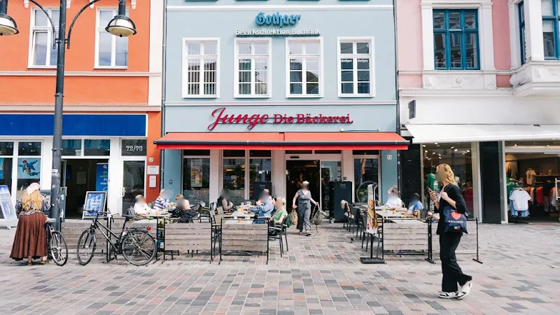 Junge Die Bäckerei.