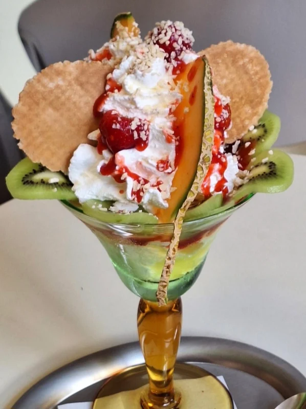Eis Café & Konditorei Pippo