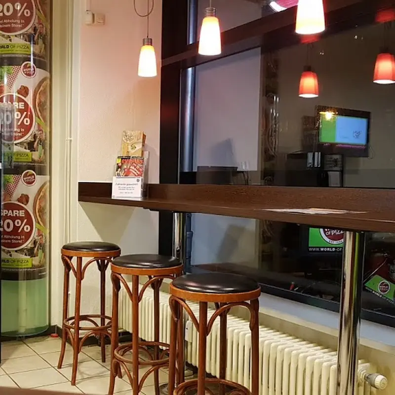 WORLD OF PIZZA Potsdam-am-Stern