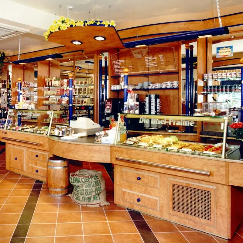 Inselpraline, Konfiserie & Café