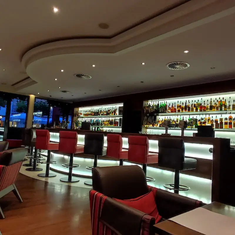 Emils Bar