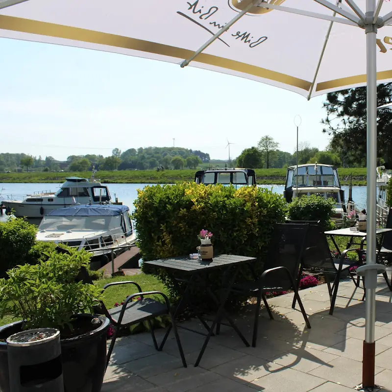 Zum Hollager Bootshaus