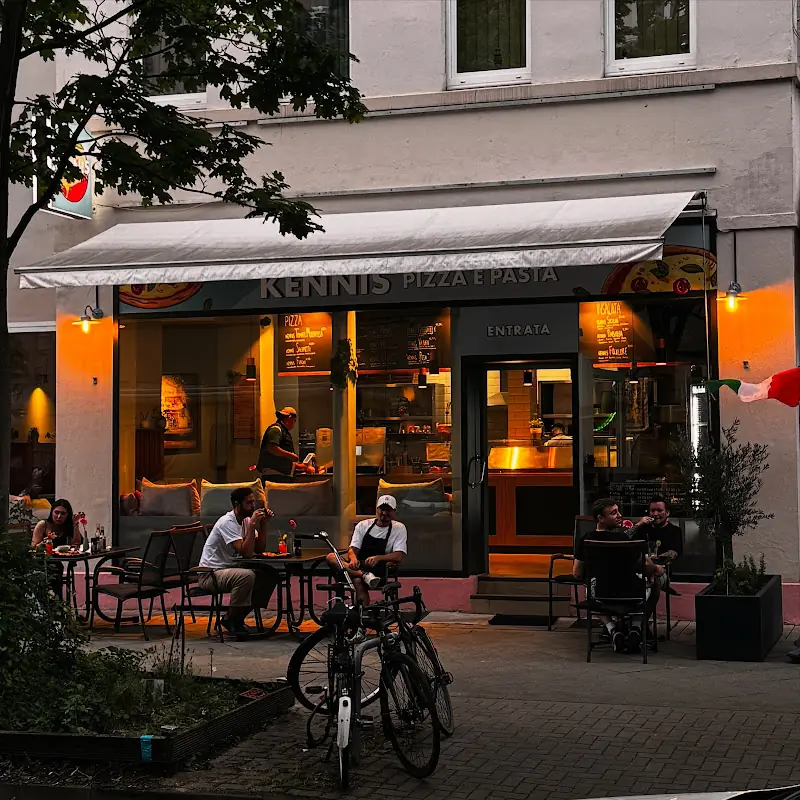 KENNIS PIZZA