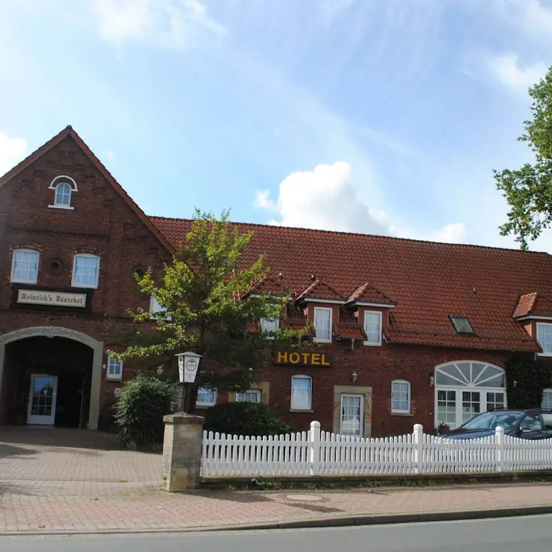 Zum Dicken Heinrich - Hotel, Restaurant und Fleischerei