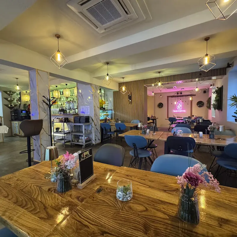 Hikari – Flavors of Asia