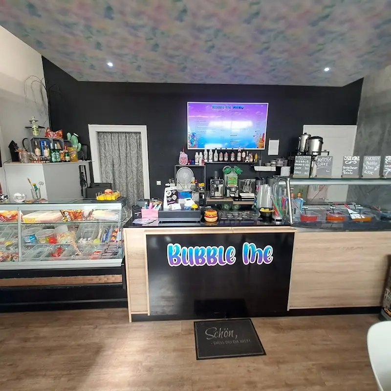 BubbleMe Gotha Breakfast Bubble Tea & Waffle