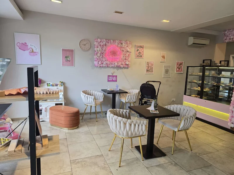 Lake&Bake CAFÉ&BAKERY