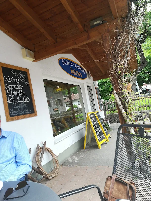 Bäckerei • Konditorei Holzheu