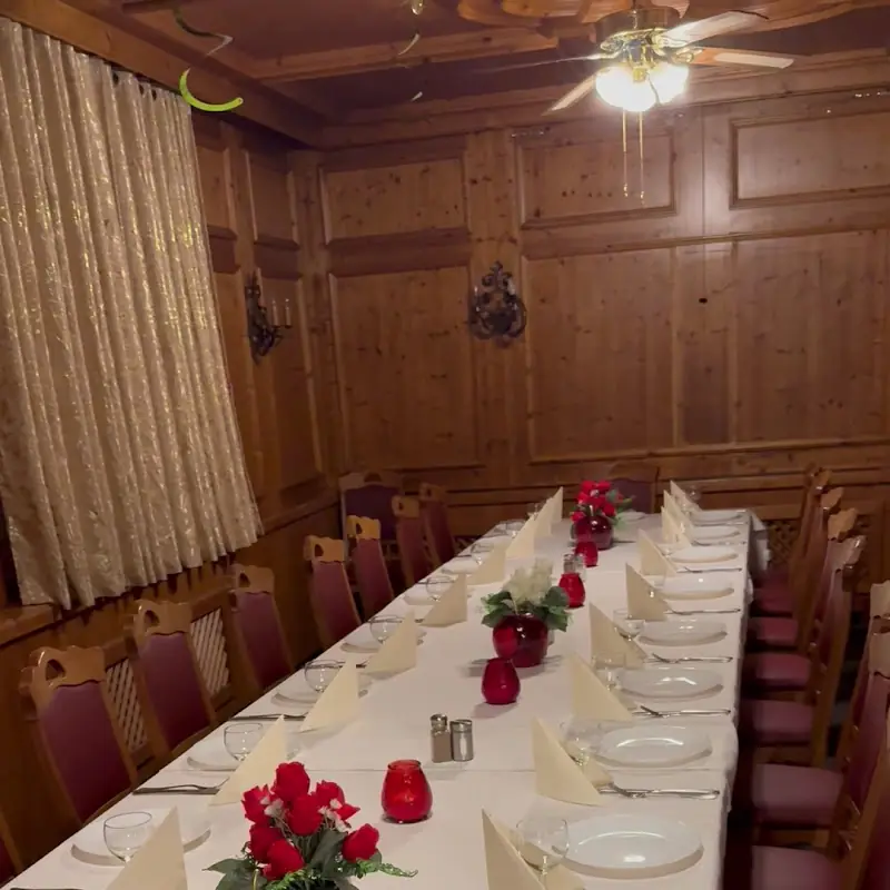 Dunia Restaurant
