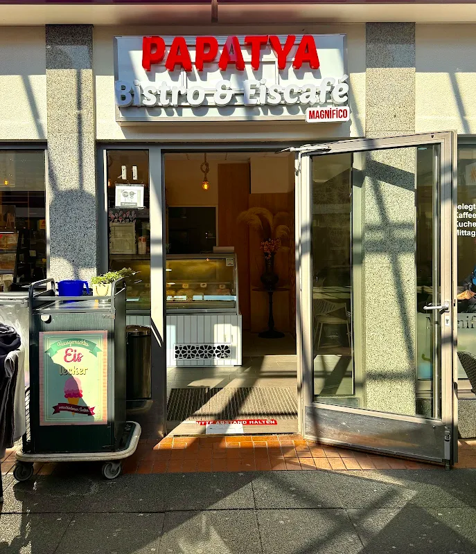 Papatya Eiscafe & Bistro