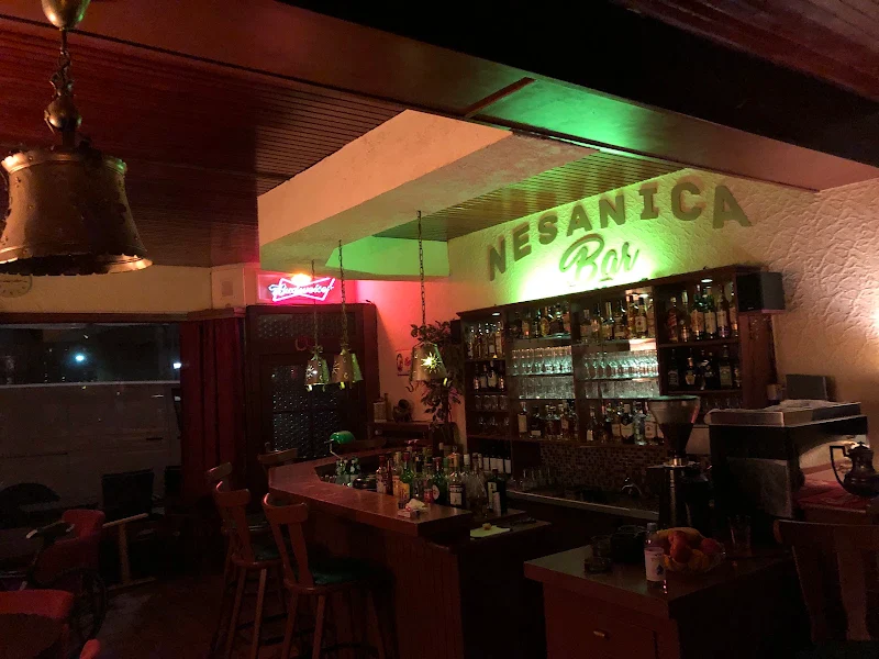 Bar Nesanica Hamburg