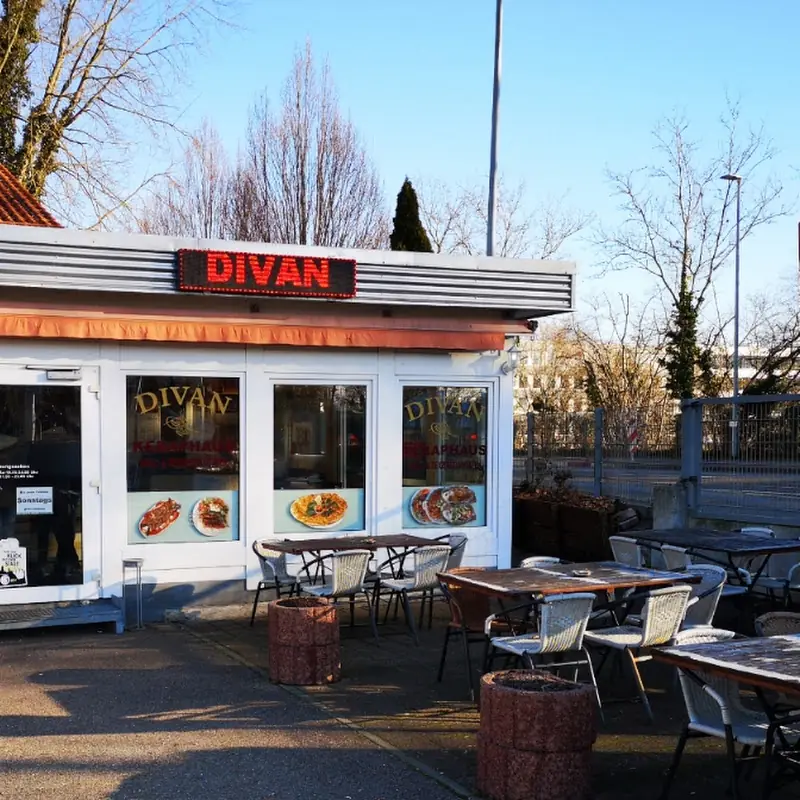 Divan Kebaphaus