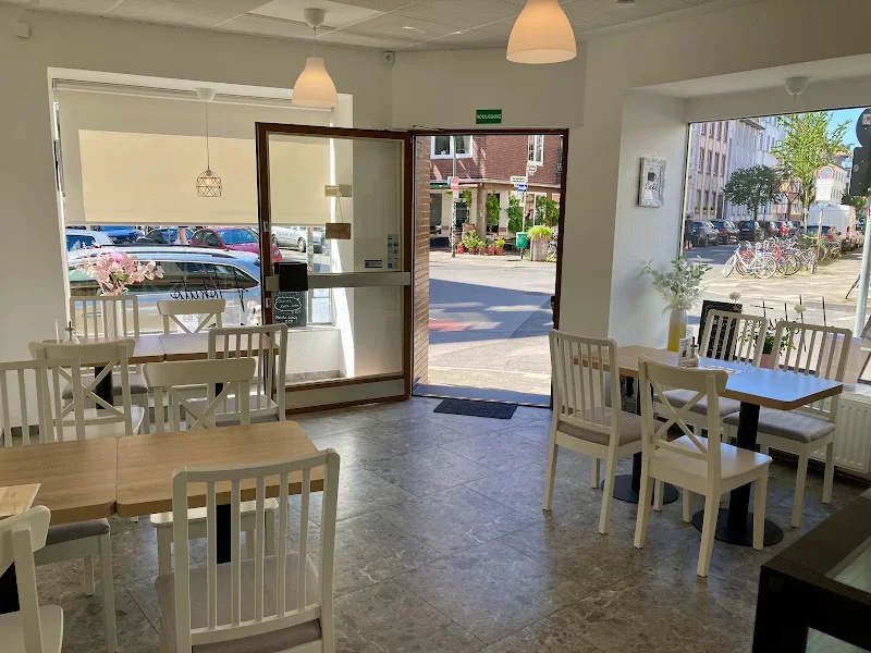 Hokuto - Art & Café
