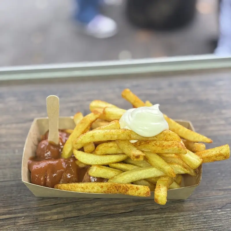 Cathis Currywurst