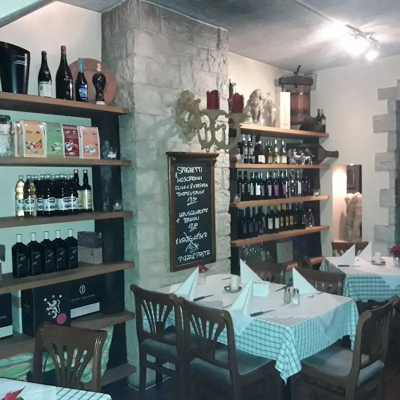 Trattoria La Piazza