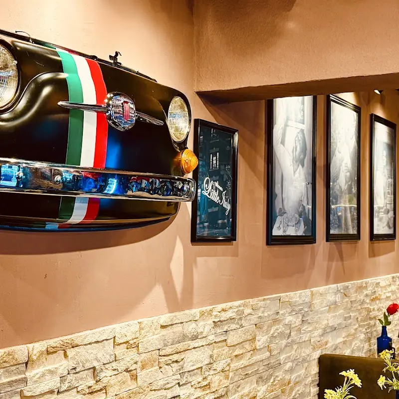 Pino‘s Pizza Little Italy