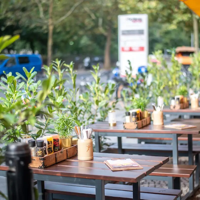 PETER PANE Burgergrill & Bar