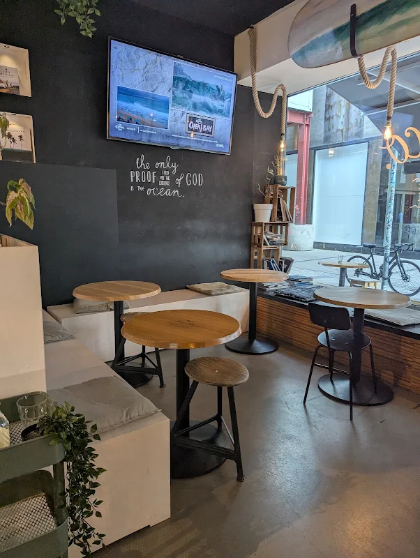 SantoLoco Surf Café