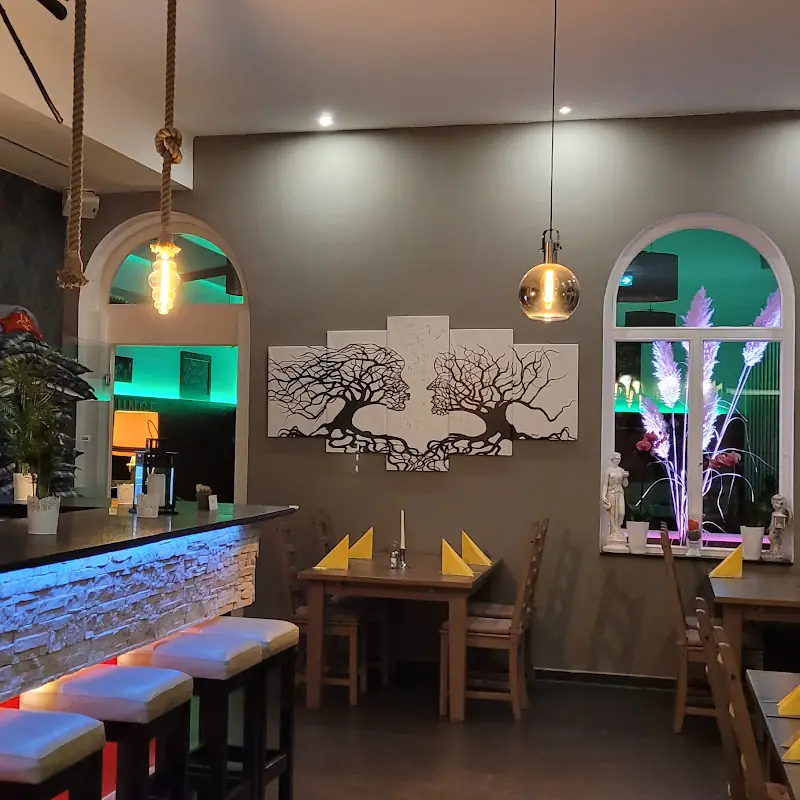 Pera Restaurant & Da Guido Lieferservice