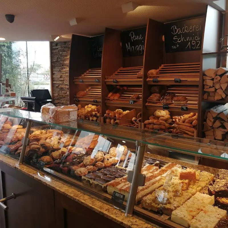Bäckerei Schmid "Cafe Kult"