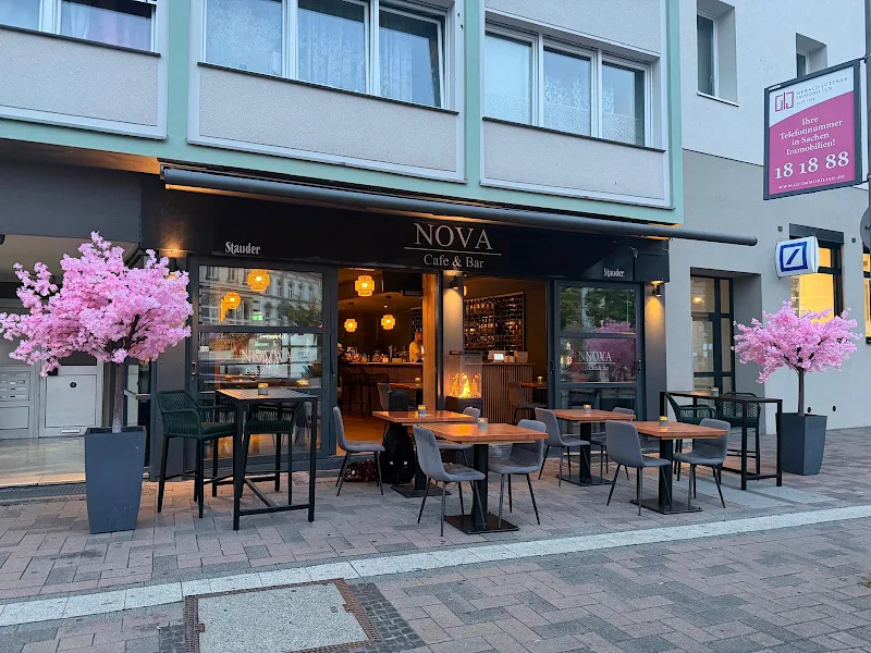 Nova Cafe & Bar