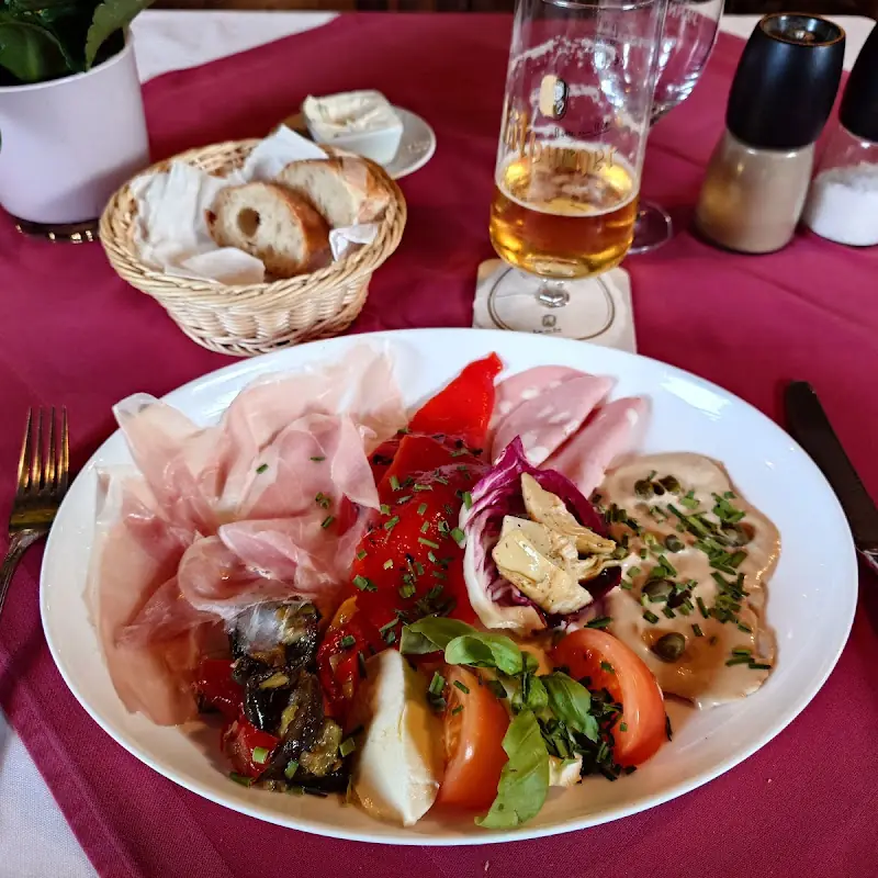 Osteria con cucina da Rino