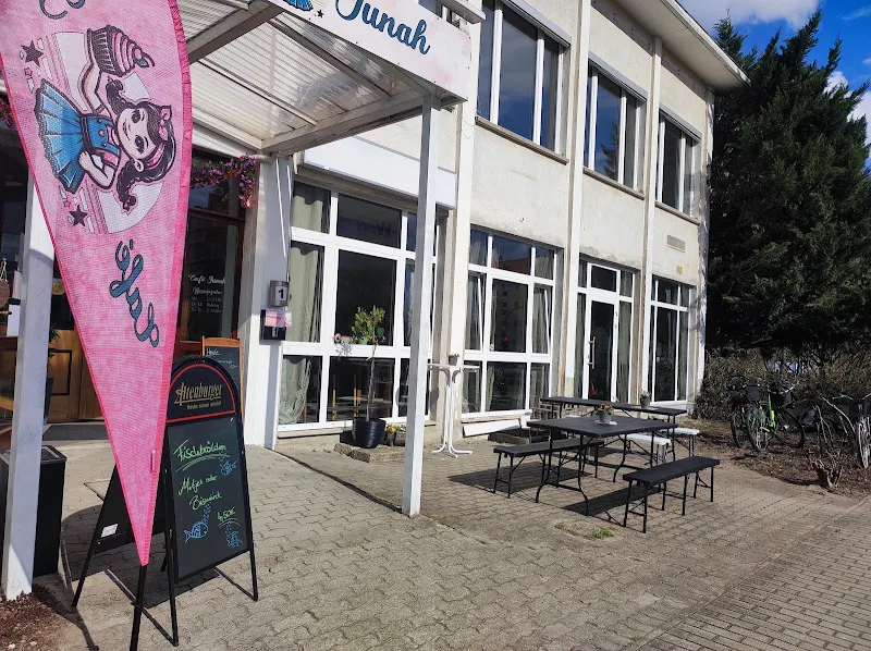 Café Junah