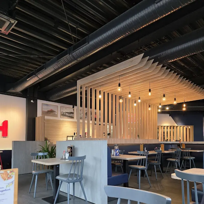 Restaurant Route 7
