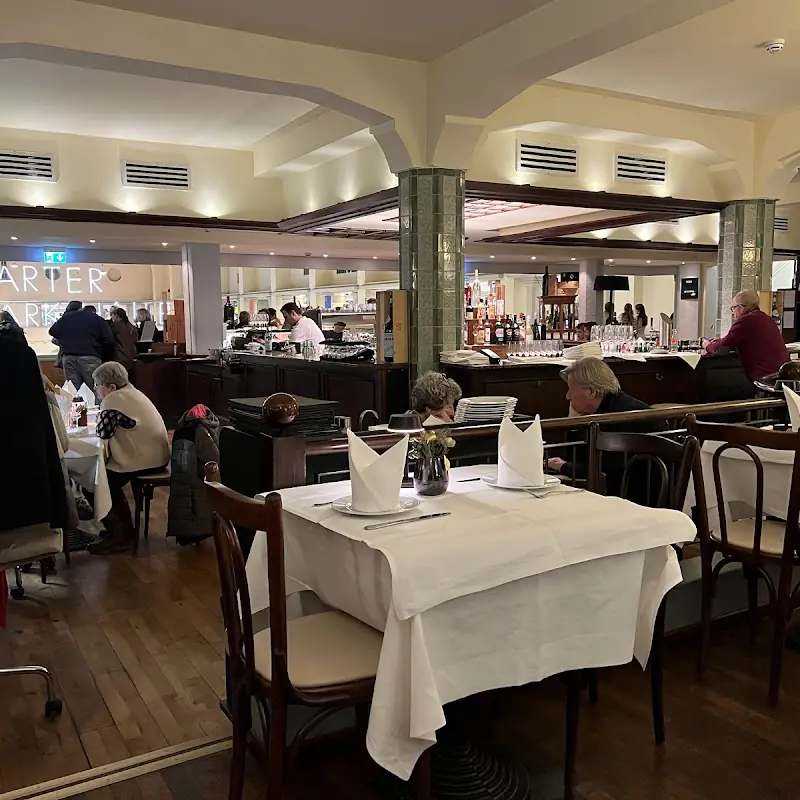 Restaurant Empore