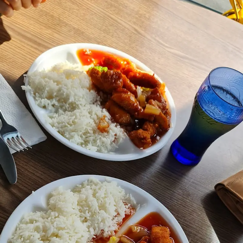 Deutsch-China-Imbiss