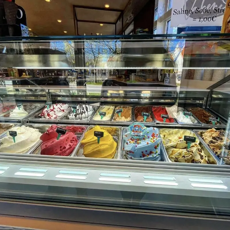Vabene Eiscafé . Pinsa