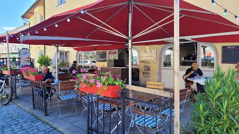 Café Hinkofer Am Stadtplatz