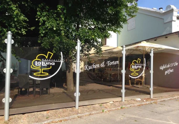 Eiscafe La Luna