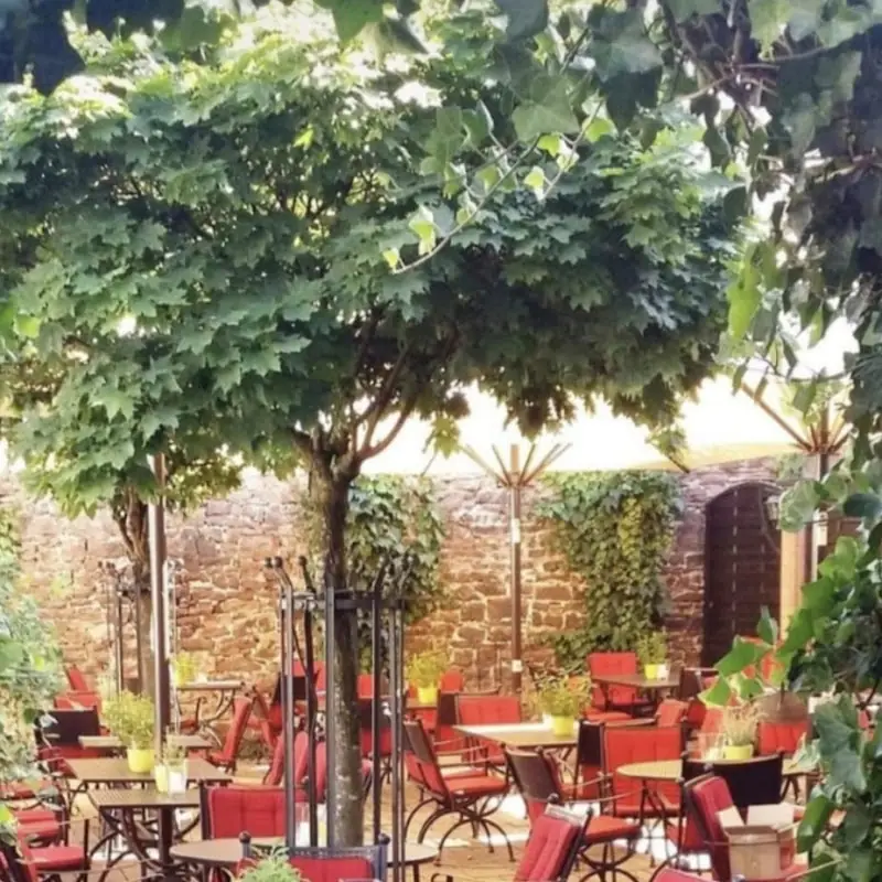 Adria Taverne