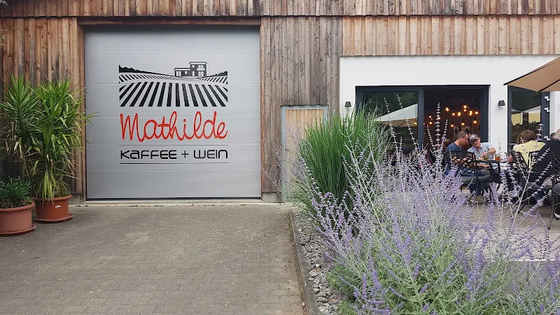 Mathilde Kaffee + Wein