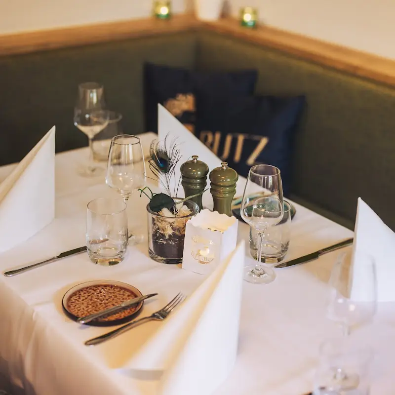 BUTZ - Hotel & Restaurant