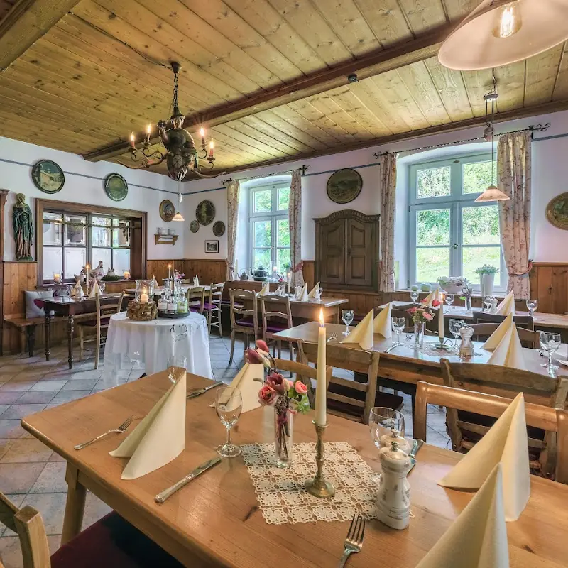Schlossgaststätte Hohenberg
