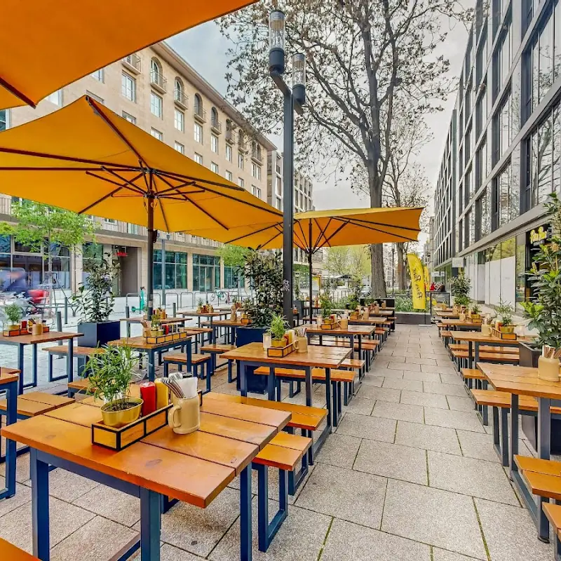 PETER PANE Burgergrill & Bar