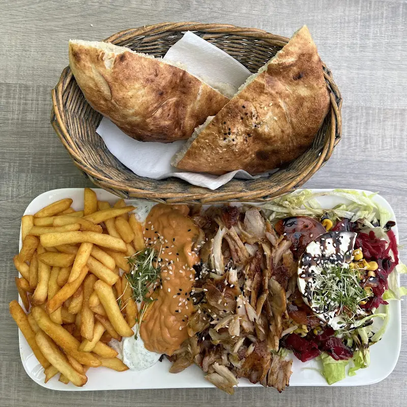 Döner Hütte 64