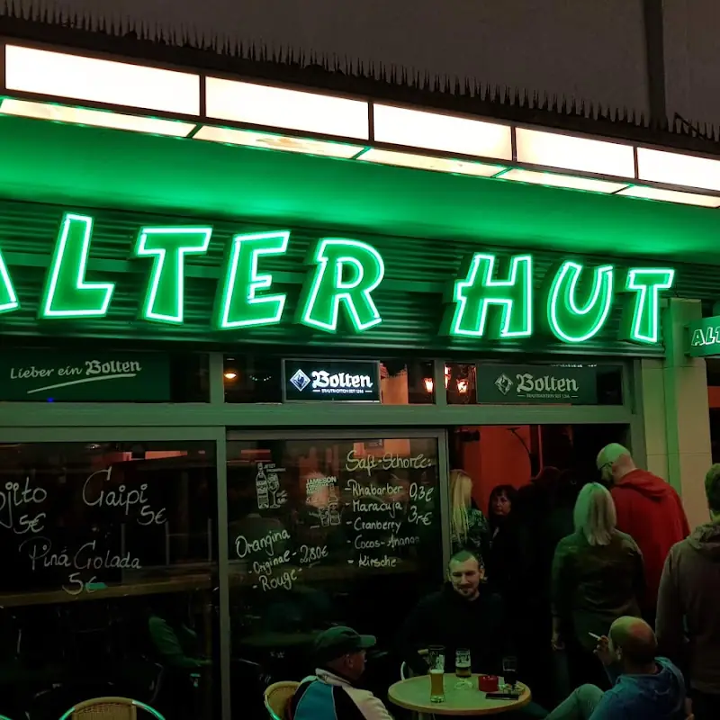 Alter Hut