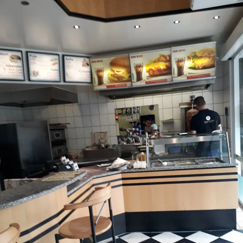 Lana Türkische Pide & Döner Kebab Haus