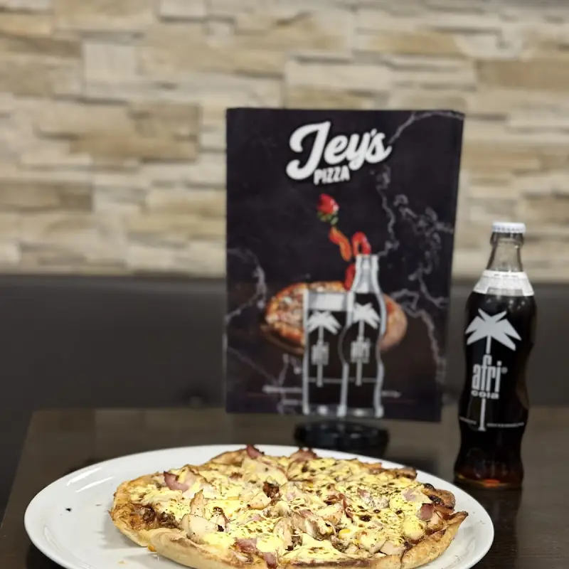 Jey's Pizza