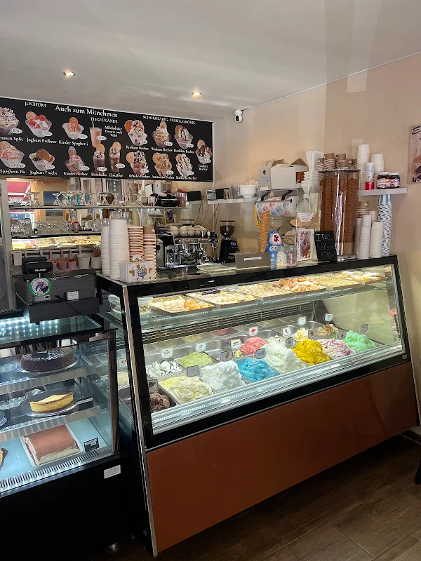 Gelato bacio
