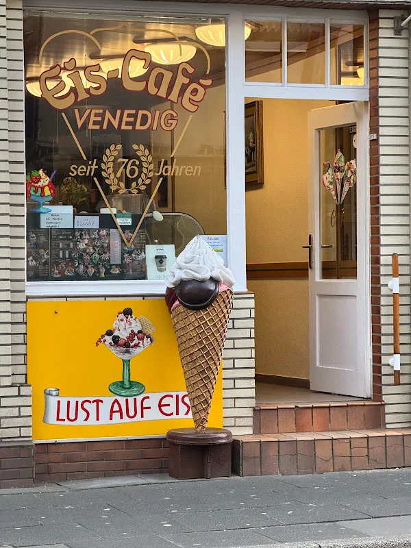 Ital Eís - Cafe Grava